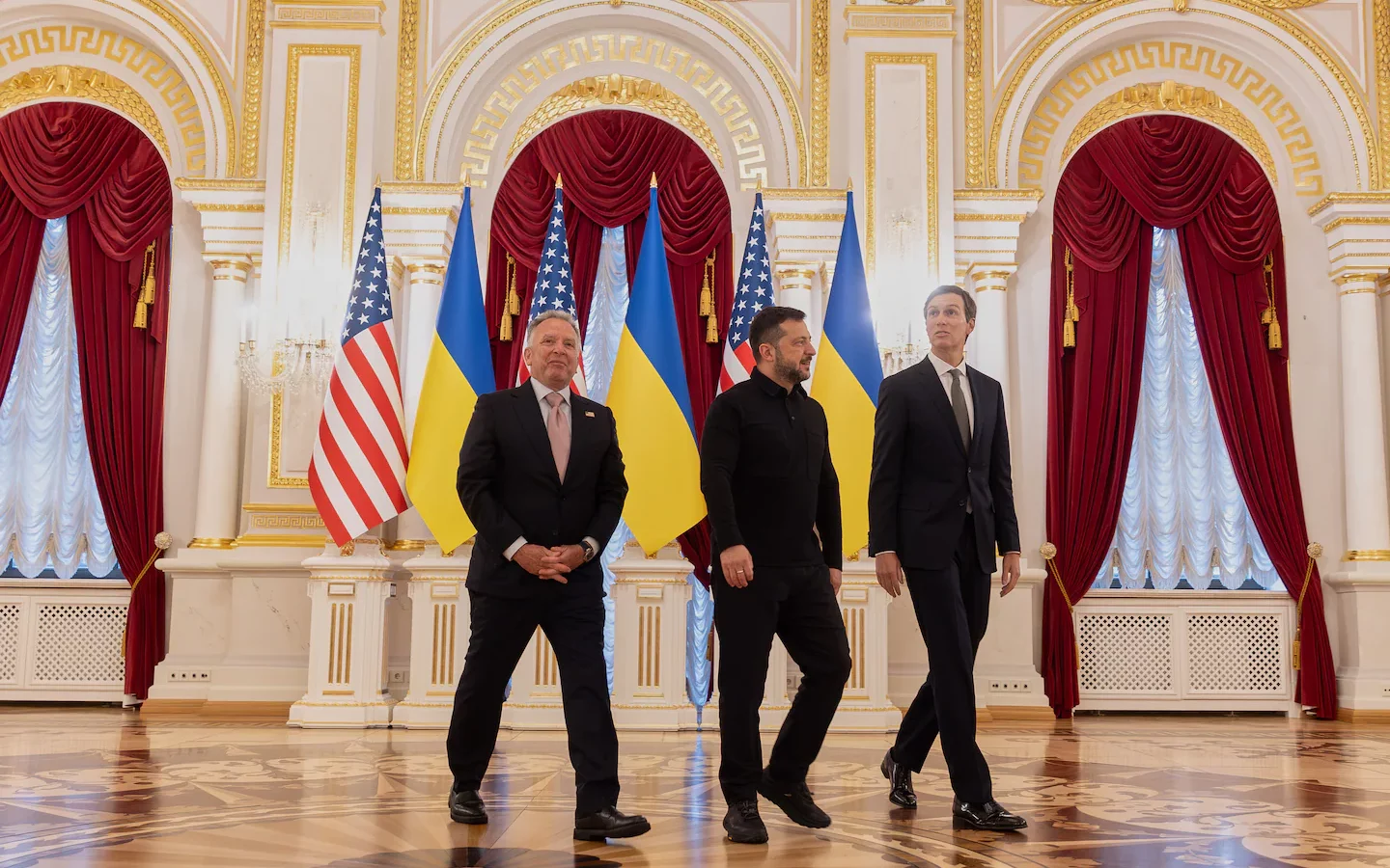 Noi negocieri SUA-Ucraina în Miami. Negociatorii lui Zelenski vor discuta cu emisarii lui Trump un nou plan american de încheiere a războiului