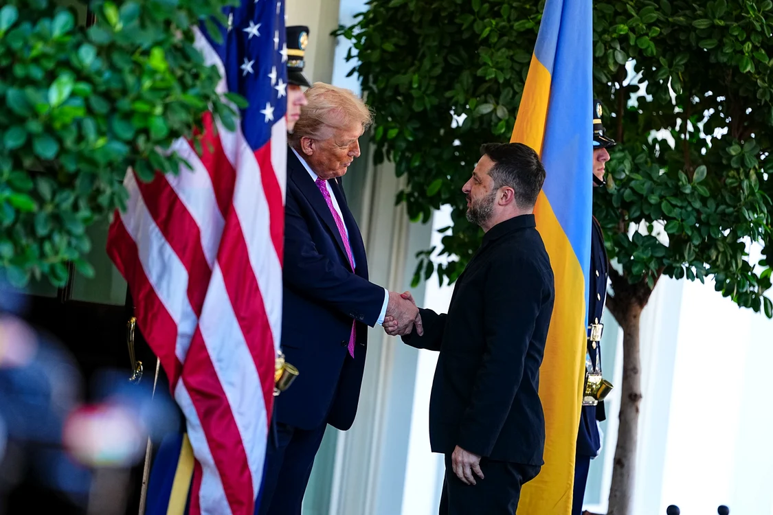 Trump spune că Ucraina are nevoie de un nou Președinte, după ce Zelenski a criticat acordul SUA-Rusia privind motorina