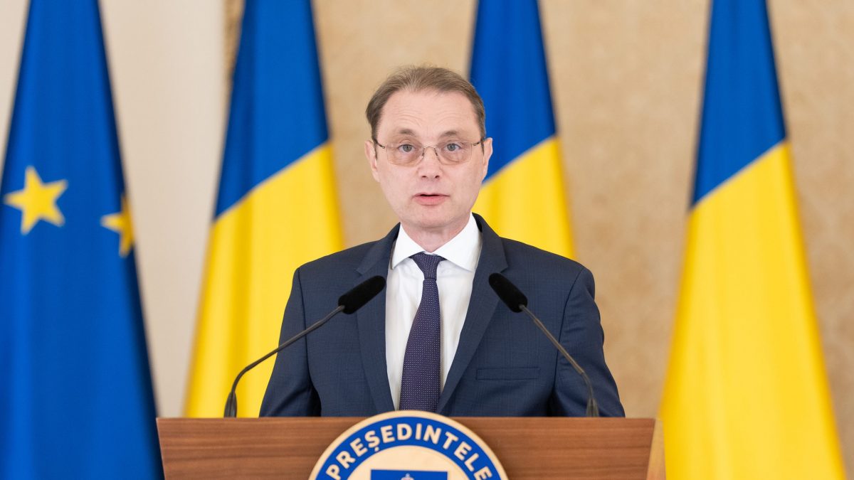 Luca niculescu premier