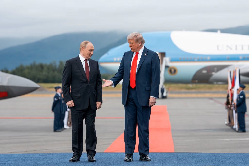 Putin and trump .