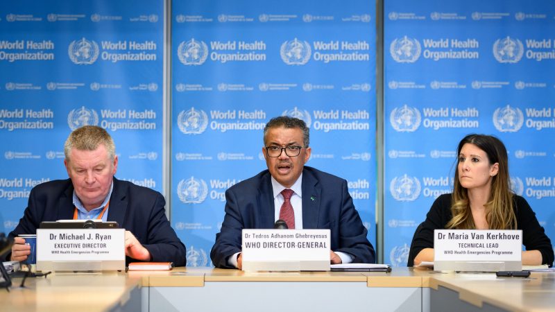 OMS: Speranța de viață la nivel mondial a revenit la nivelul de dinaintea pandemiei de COVID-19, dar oamenii sunt mai bolnavi ca înainte